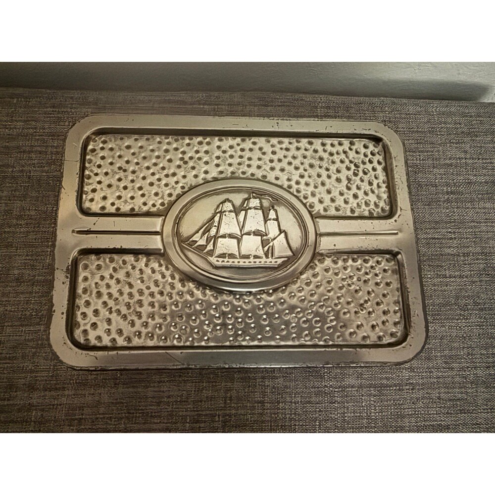Vintage 1990 Old Spice Classic Hammered metal Tin  Collectible
